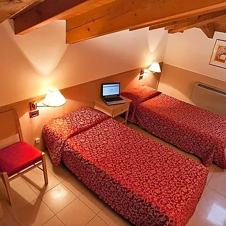 Santanna Hotel 3*