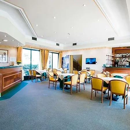 Santanna Hotel 3*