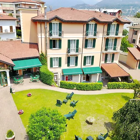 Hotel Santanna 3*