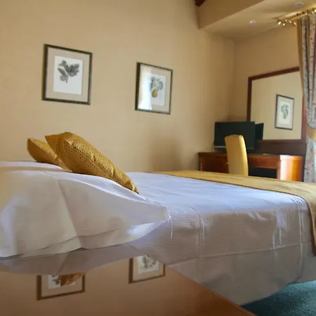 Hotel Santanna 3*