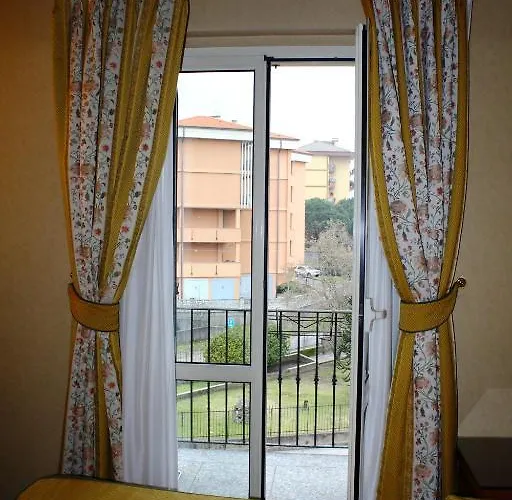 Santanna Ξενοδοχείο Βερμπάνια